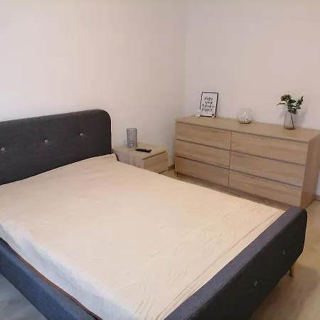 Apartment Joy Apartman *
